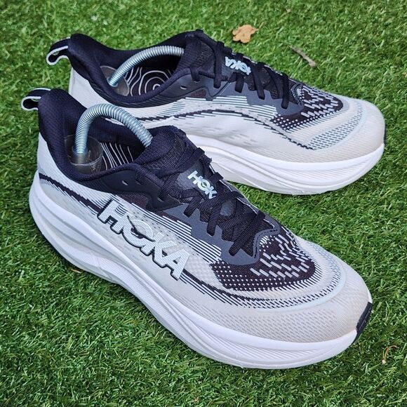 HOKA SKYFLOW - Womens Sneakers - SIZE 10D WIDE - ( See All Pictures )